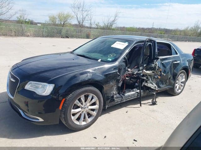 2018 CHRYSLER 300 LIMITED AWD 6