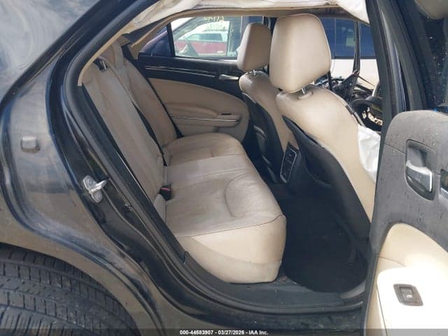 2018 CHRYSLER 300 LIMITED AWD 8