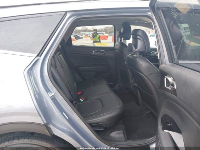 2023 KIA SPORTAGE EX 8