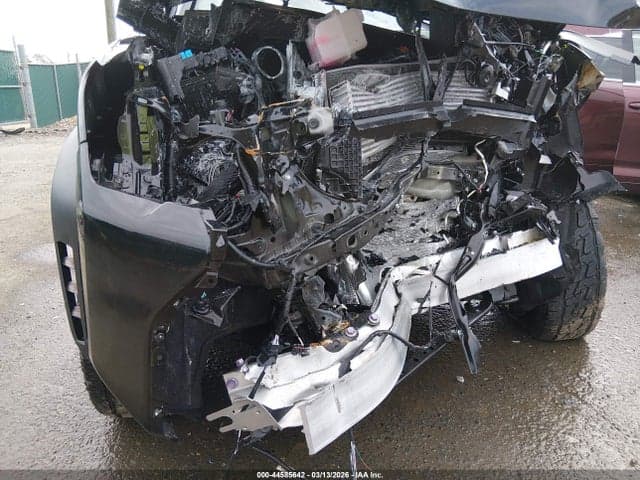 2025 TOYOTA 4RUNNER SR5 6