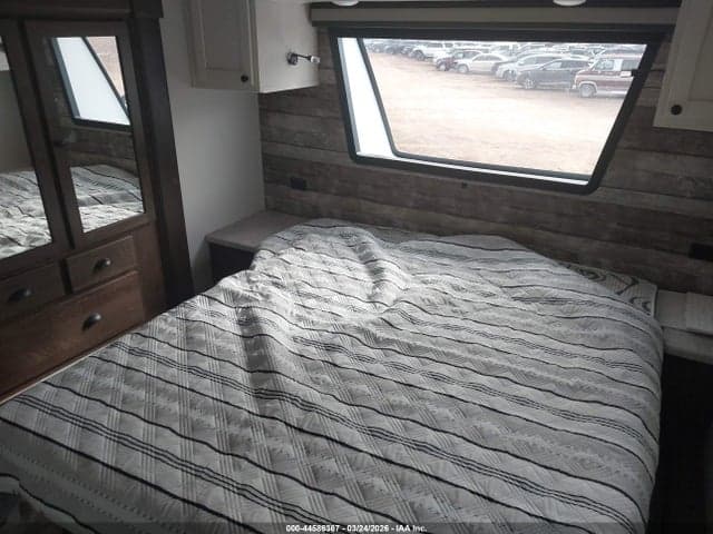 2022 FOREST RIVER XLF35DK5 16