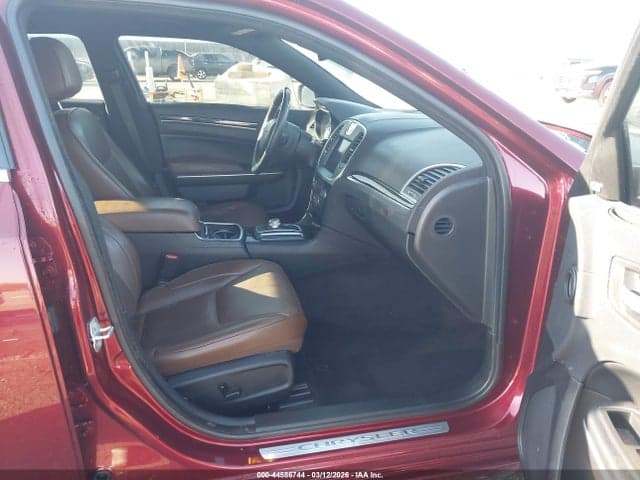 2018 CHRYSLER 300 LIMITED 5
