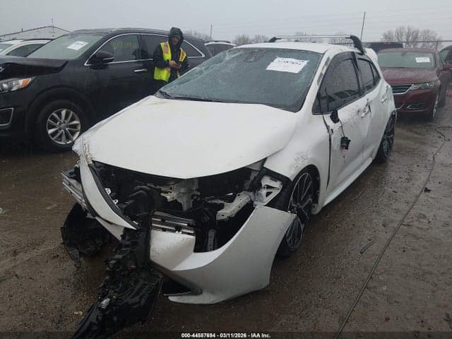 2019 TOYOTA COROLLA XSE 2
