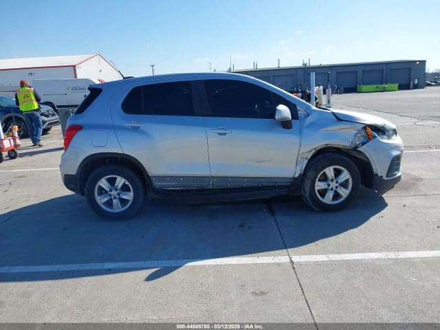 2017 CHEVROLET TRAX LS 13