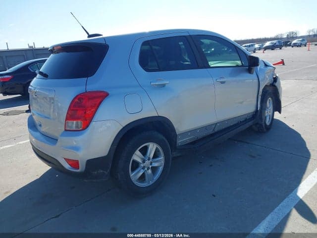 2017 CHEVROLET TRAX LS 4