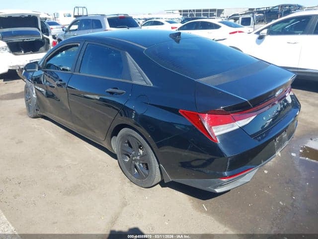2022 HYUNDAI ELANTRA SEL 3
