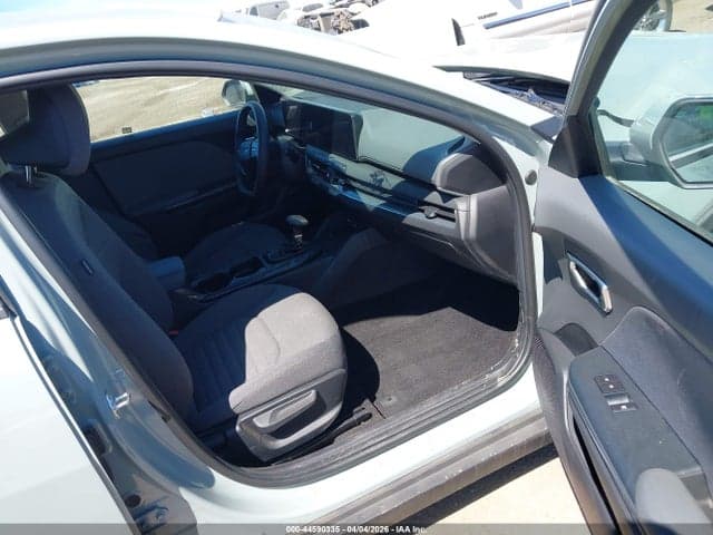 2025 KIA K4 EX 5