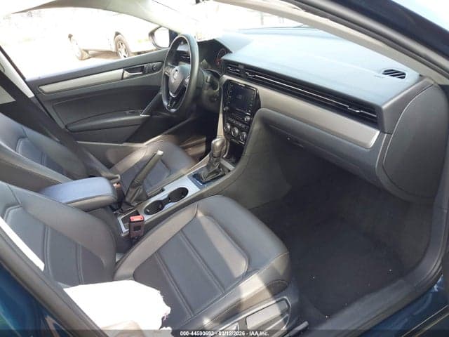 2022 VOLKSWAGEN PASSAT 2.0T SE 5