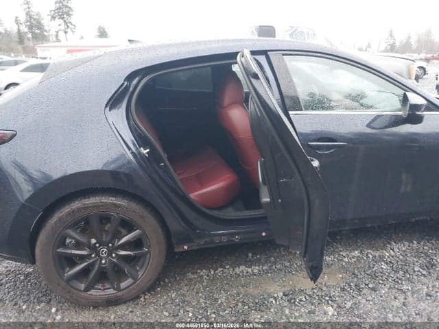2019 MAZDA MAZDA3 PREMIUM PACKAGE 8