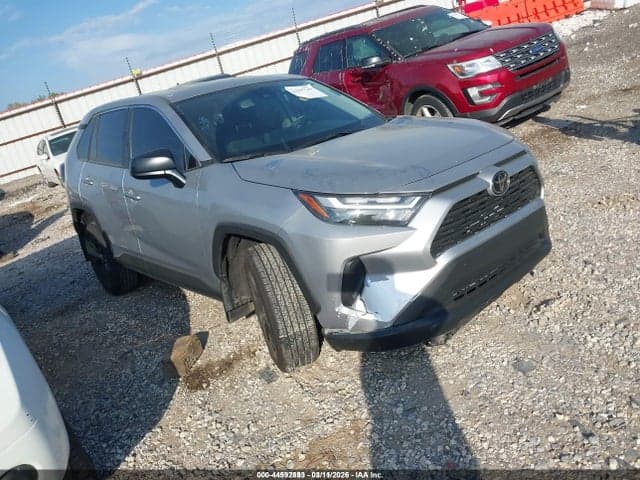 2023 TOYOTA RAV4 LE 1