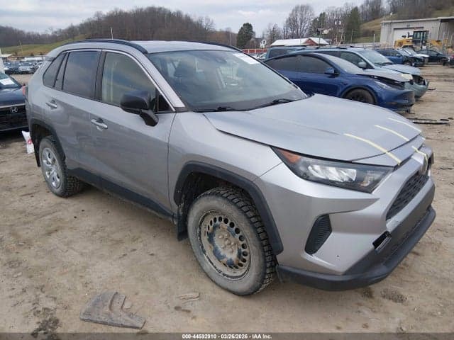 2019 TOYOTA RAV4 LE 1