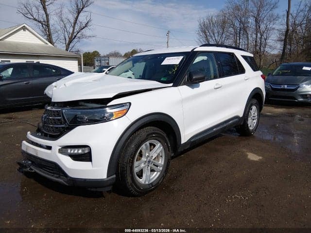 2022 FORD EXPLORER XLT 2