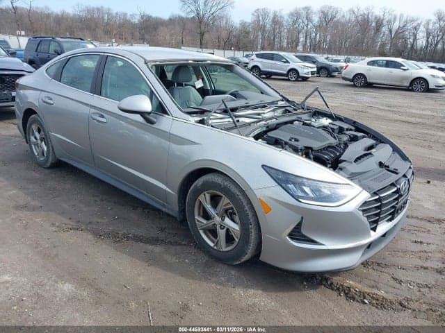 2022 HYUNDAI SONATA SE