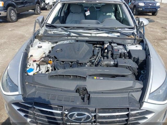 2022 HYUNDAI SONATA SE 10