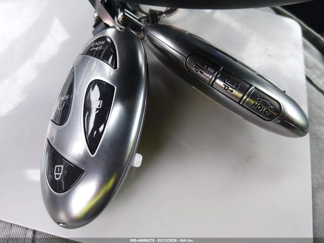 2025 HYUNDAI SONATA HYBRID LIMITED 11