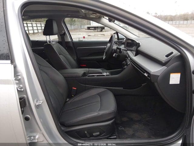 2025 HYUNDAI SONATA HYBRID LIMITED 5