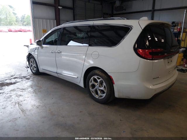 2021 CHRYSLER PACIFICA HYBRID LIMITED 3