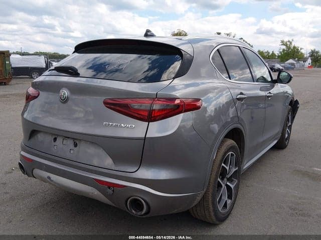 2020 ALFA ROMEO STELVIO TI AWD 4