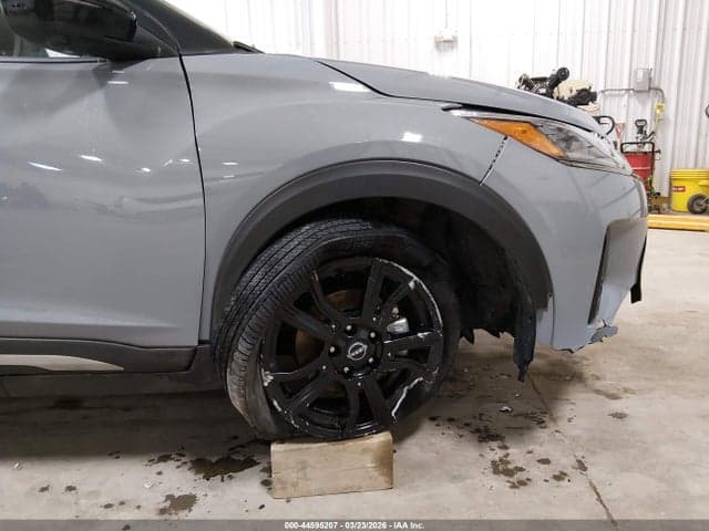 2024 NISSAN KICKS SR XTRONIC CVT 19