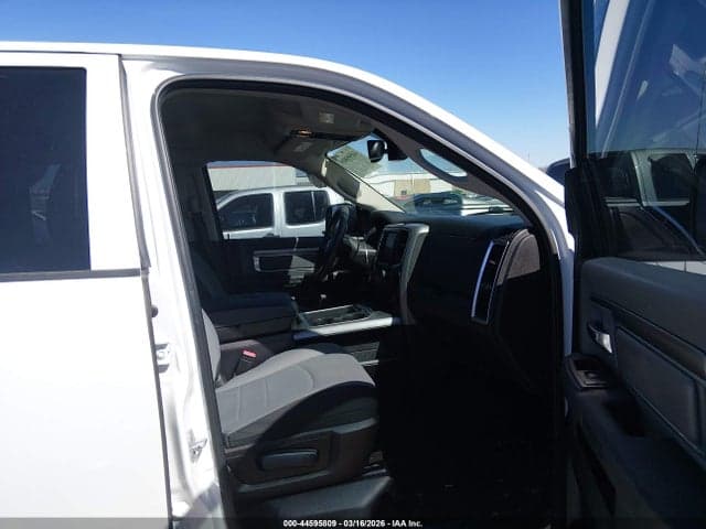 2022 RAM 1500 CLASSIC SLT 4X2 5'7 BOX 5