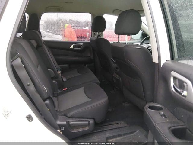 2018 NISSAN PATHFINDER S 8