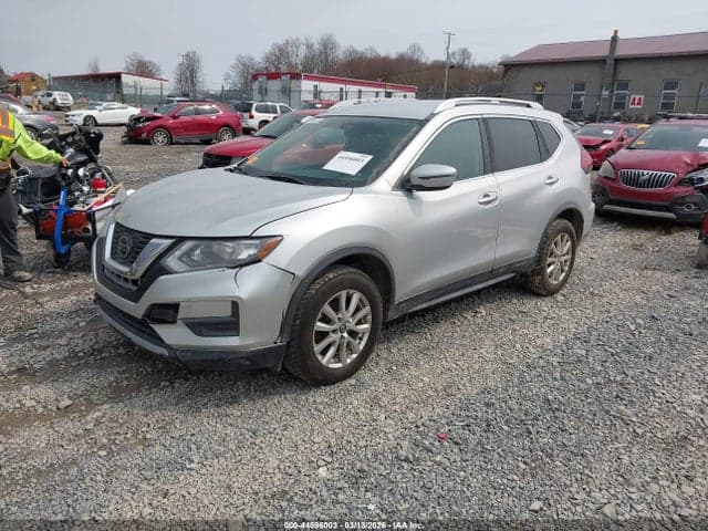 2018 NISSAN ROGUE SV 2