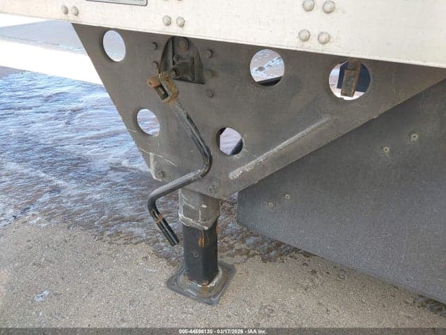 2025 UTILITY TRAILER MFG UNKNOWN 11
