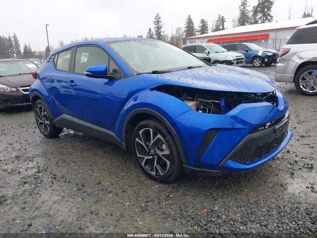 2021 TOYOTA C-HR XLE