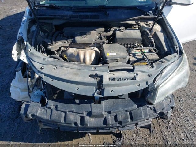 2016 TOYOTA CAMRY SE 10