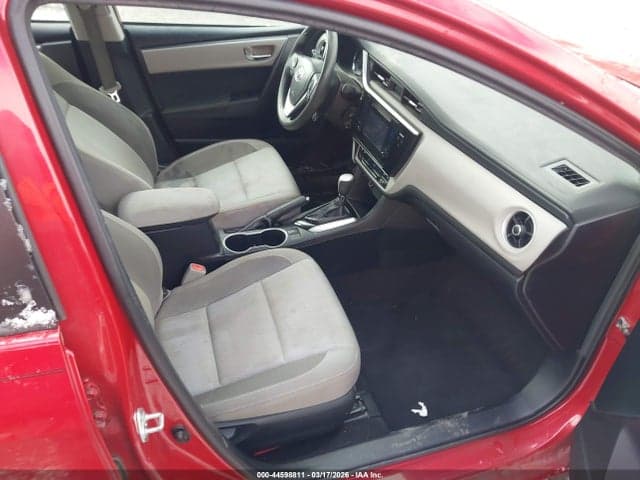 2017 TOYOTA COROLLA LE 5