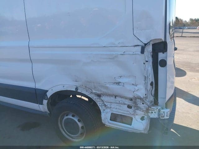 2018 FORD TRANSIT-250 6