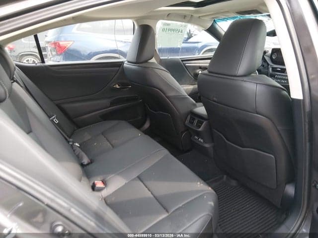 2025 LEXUS ES 350 8