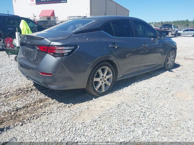 2021 NISSAN SENTRA SR XTRONIC CVT 4