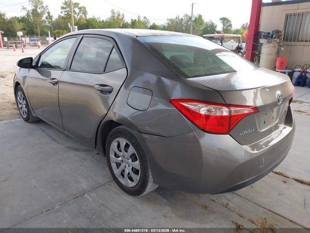 2017 TOYOTA COROLLA LE 3
