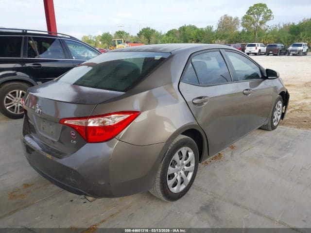 2017 TOYOTA COROLLA LE 4