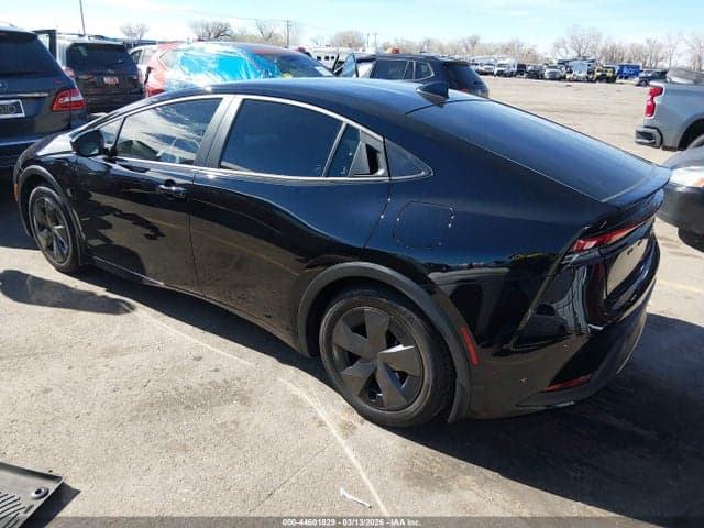 2025 TOYOTA PRIUS LE 3
