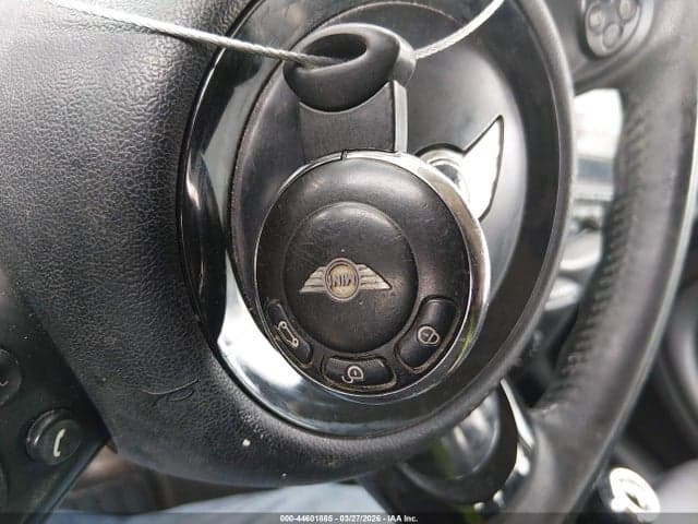 2012 MINI COOPER S 11