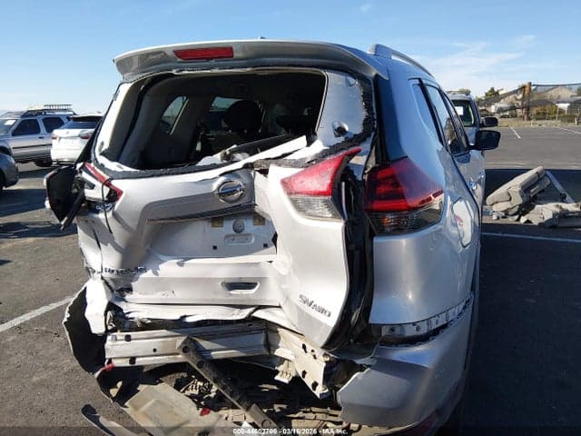 2018 NISSAN ROGUE SV 16