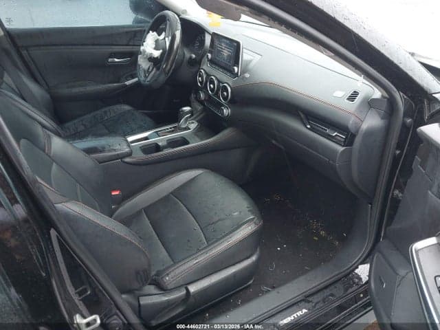 2023 NISSAN SENTRA SR XTRONIC CVT 5