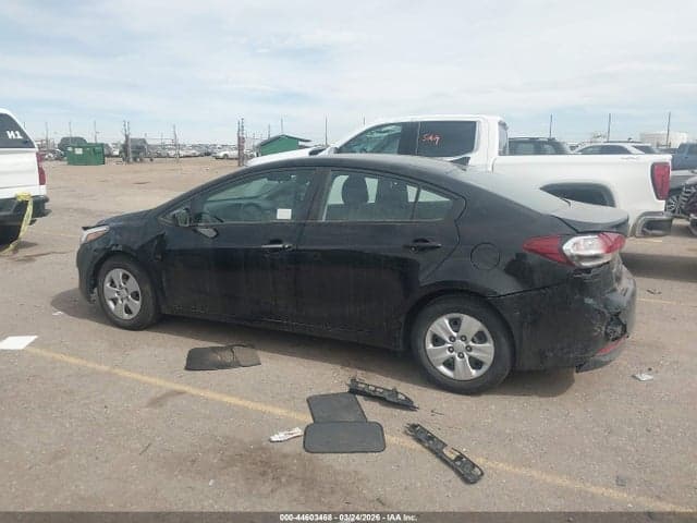 2017 KIA FORTE LX 14