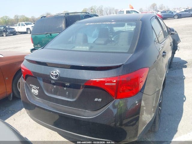 2018 TOYOTA COROLLA SE 16