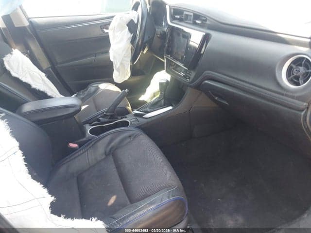 2018 TOYOTA COROLLA SE 5