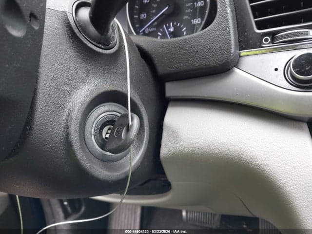 2018 HYUNDAI ELANTRA SEL 11