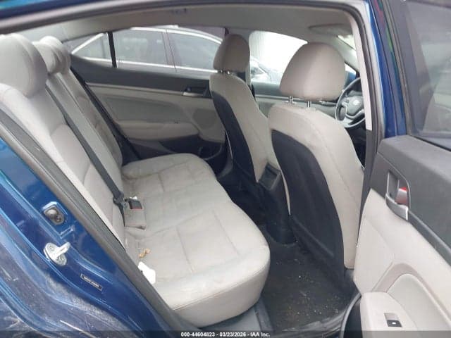 2018 HYUNDAI ELANTRA SEL 8