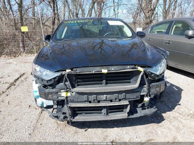 2017 FORD FUSION SE 19