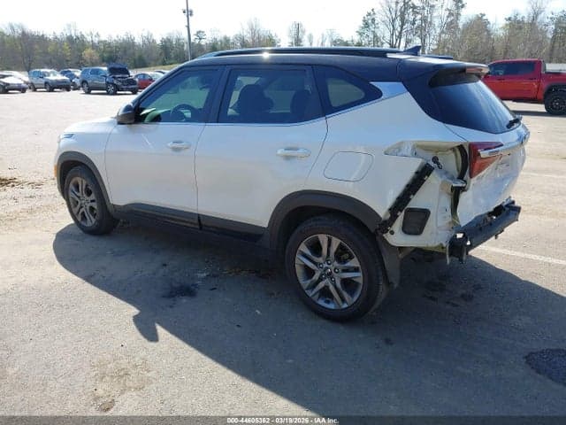 2021 KIA SELTOS S 3