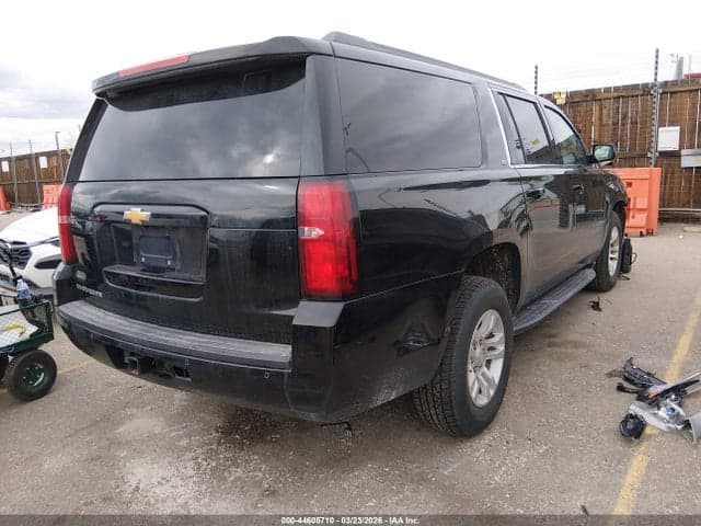 2017 CHEVROLET SUBURBAN LT 4