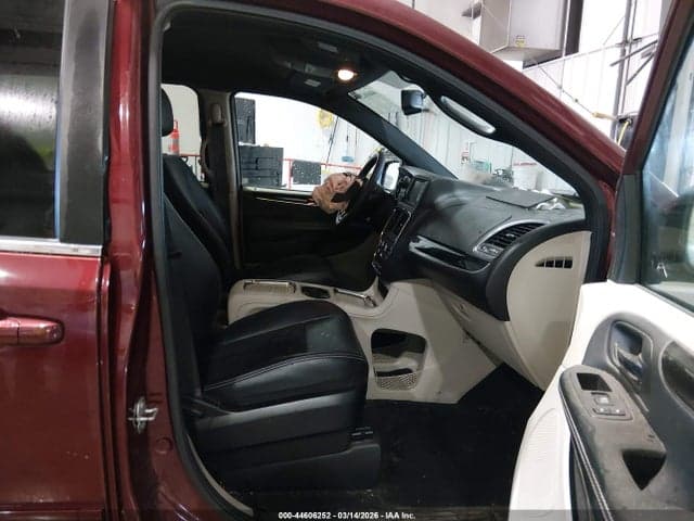 2017 DODGE GRAND CARAVAN SXT 5