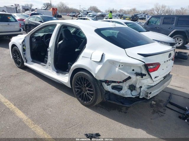2022 TOYOTA CAMRY SE 3