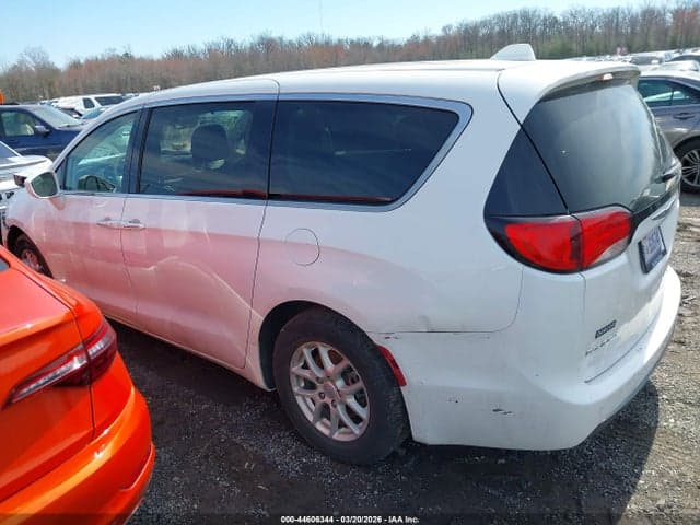 2020 CHRYSLER PACIFICA TOURING 3